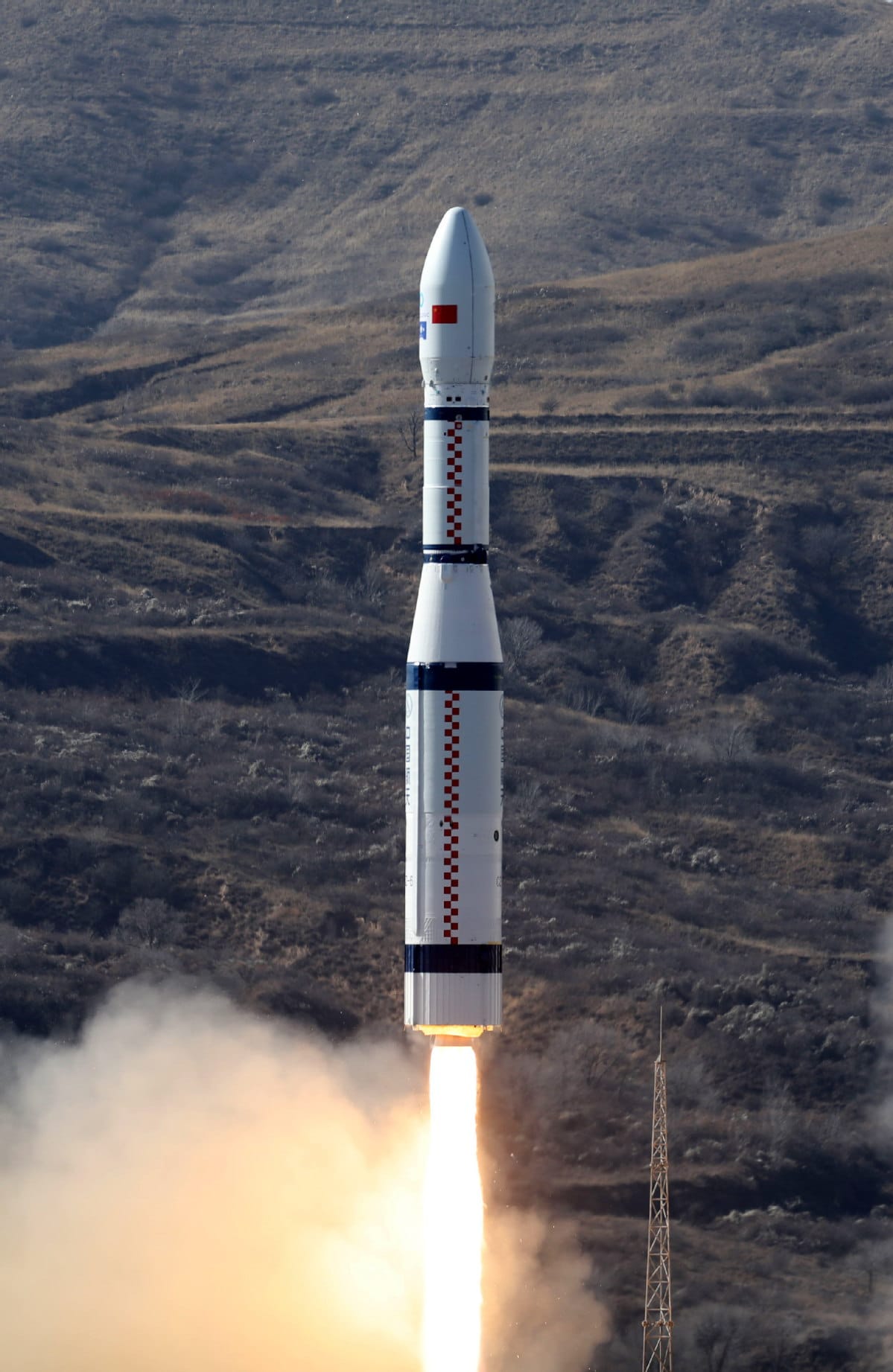 The Long March 6 lifting off from Taiyuan Satellite Launch Center. ©China Daily/Zheng Taotao