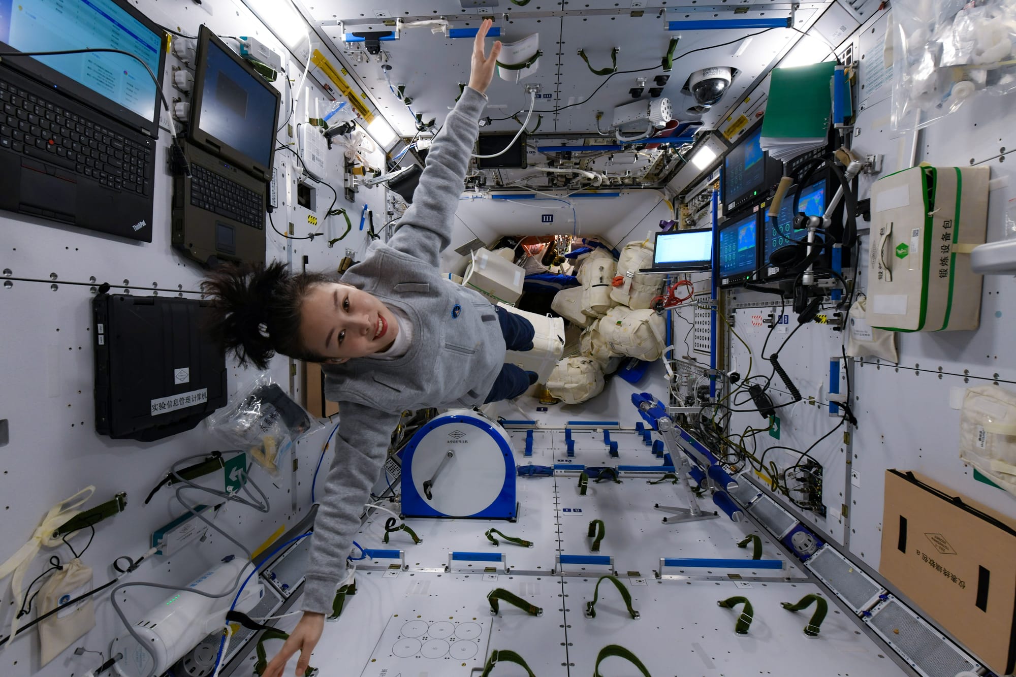 Wang Yaping floating around inside the Tianhe module. ©China Manned Space Agency
