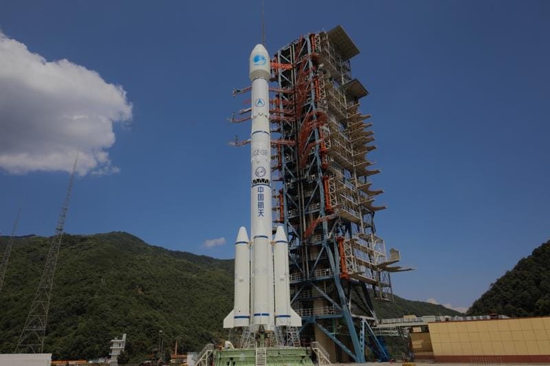 A Long March 3B on the launch pad at Xichang Satellite Launch Center. ©China Academy of Launch Vehicle Technology
