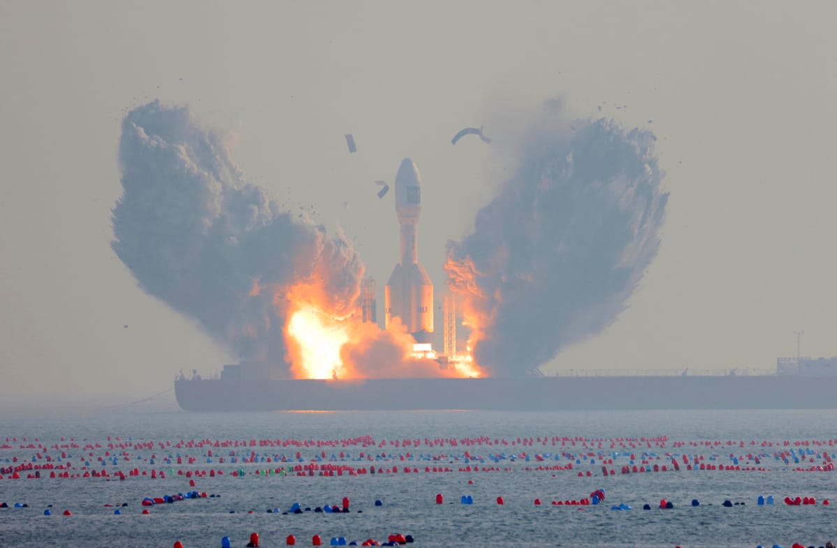Gravity-1 lifting off from its sea launch platform. ©Wang Xiaoyu/China Daily