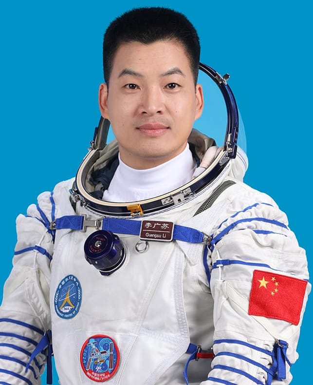 Official photo of Li Guangsu for the Shenzhou-18 mission. ©China Manned Space Agency